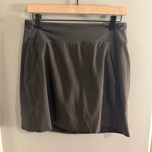 Athleta Women's Mini Skirt - Dark Gray - Picture 1 of 9